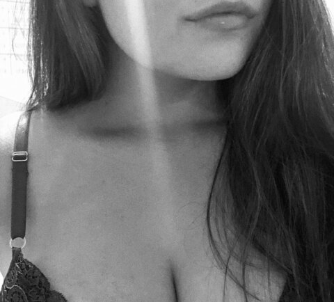 Condessa Hot